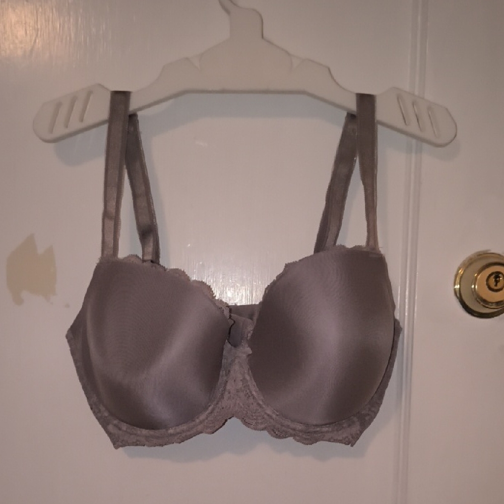 Victoria's Secret | Elegant Gray Bra